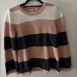 Woman’s Sweater
